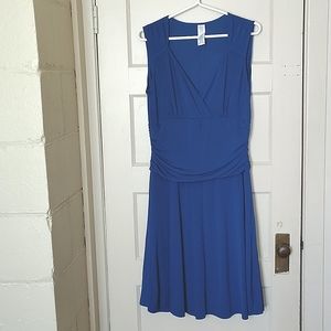 EUC Avon Size M Blue Sleeveless Dress